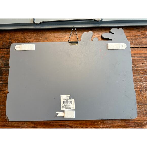 Set of 2 Rustic Wooden Winter Christmas Signs - Santa’s Workshop and Reindeer - Picture 6 of 8